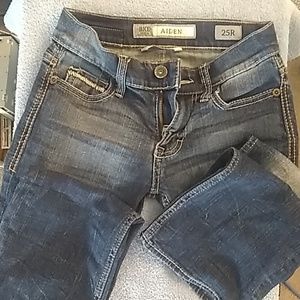 BKE Aiden bootleg size 25r 28 length